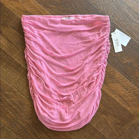 New AFRM DESANI RHINESTONE DOTTED RUCHED MINISKIRT IN MAUVE - Picture 2 of 8